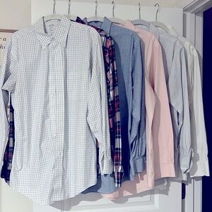 SIX Brooks Brothers non-iron button down shirts (M).